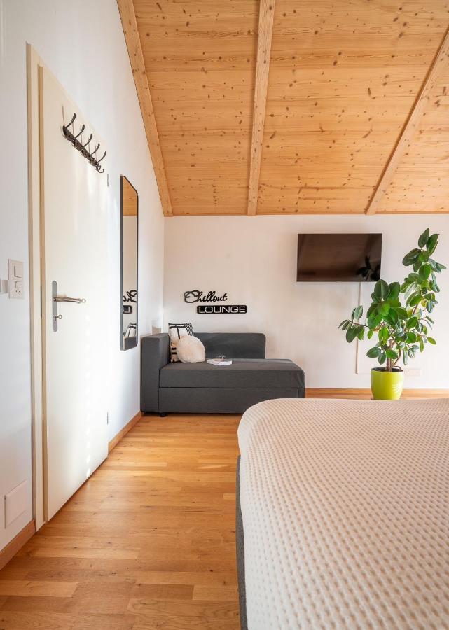 Swiss Alps View - Contactless Self Check-in Apartment